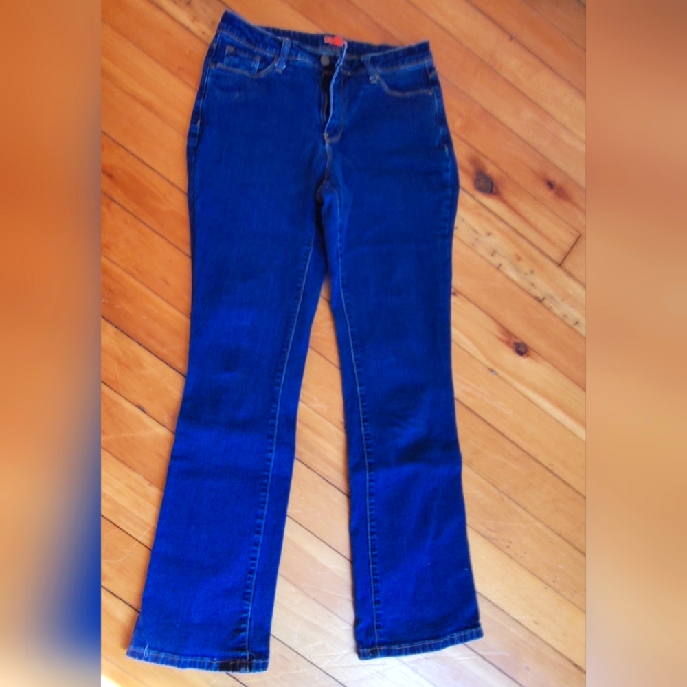 Modcloth straight jeans in medium wash